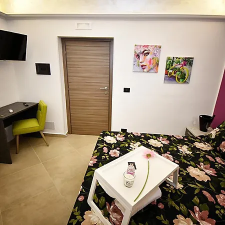 Aurora Πιάτσα Αρμερίνα