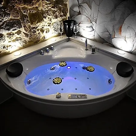 Aurora 3*