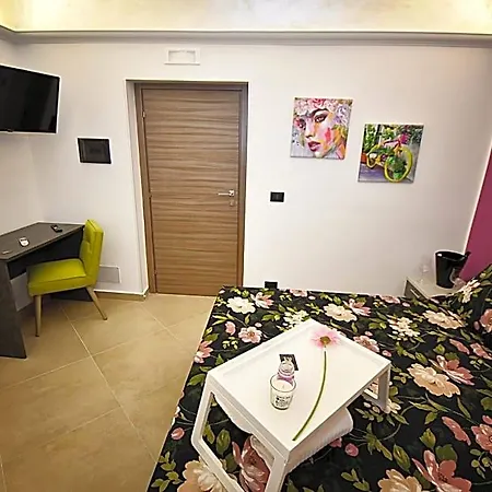 Aurora Bed and Breakfast Πιάτσα Αρμερίνα