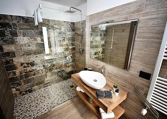 Aurora לינה וארוחת בוקר